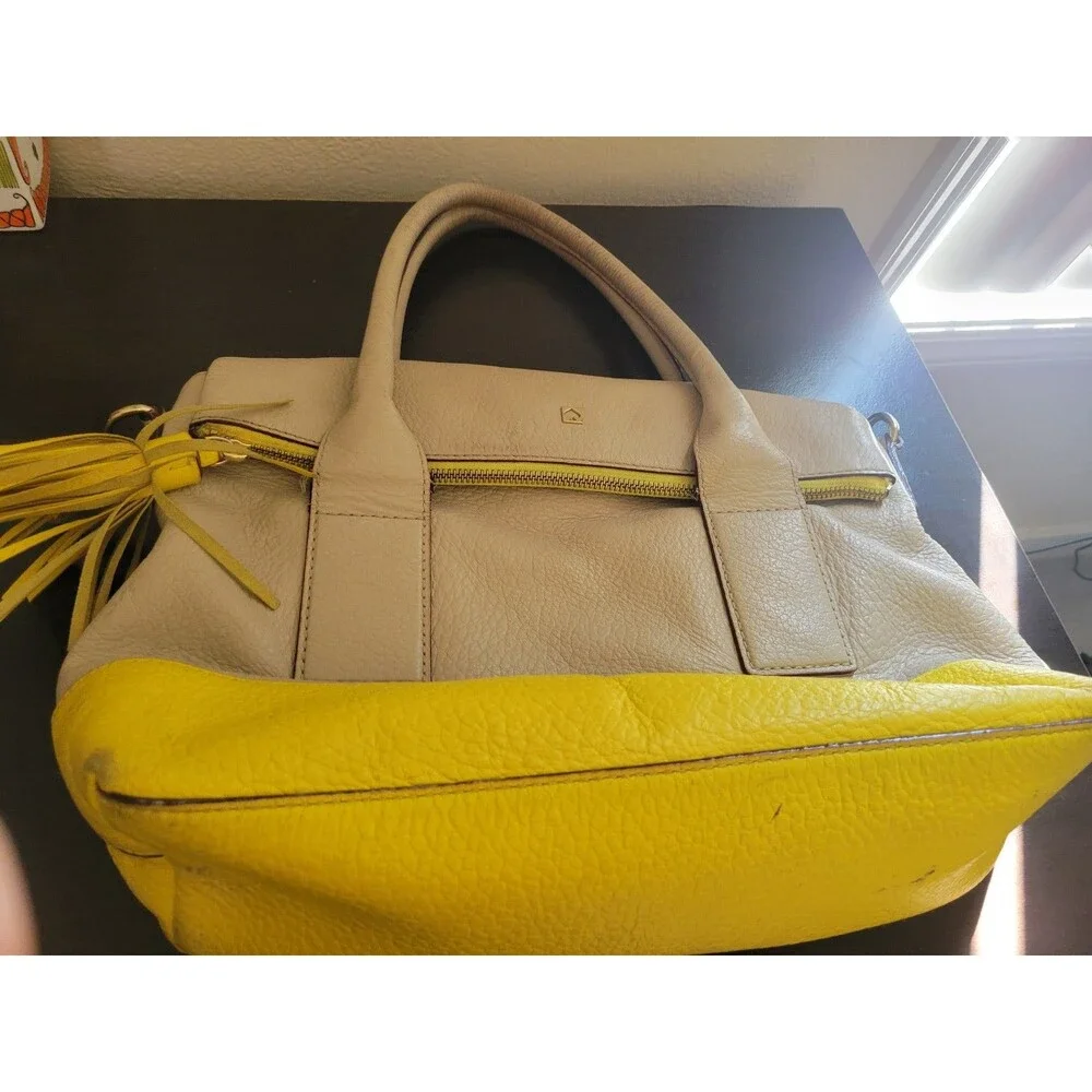 Kate Spade Southport Avenue Carmen Crossbody Satchel Handbag Canary/Beige